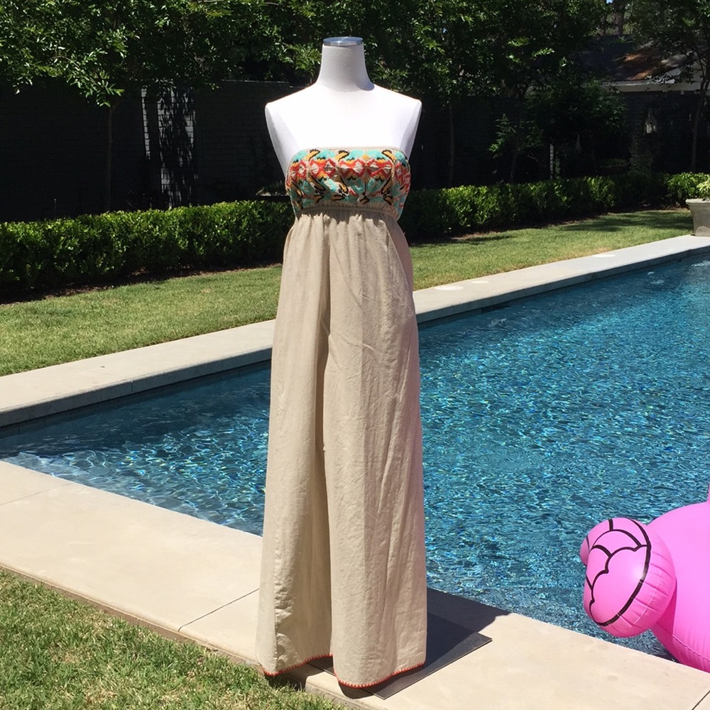 NWT Theme embroidered maxi dress Sz S